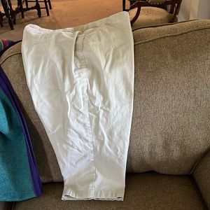 Kaki  W60HC18 can’t find the brand name, size 18w, used but still in good con.